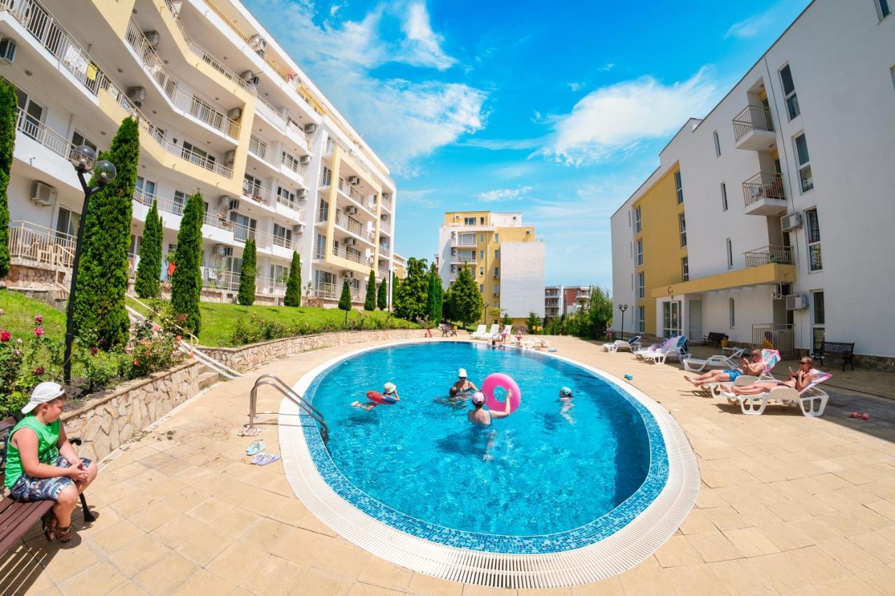 Imperial And Crown Fort Noks Grand Resort Sveti Vlas Exterior foto